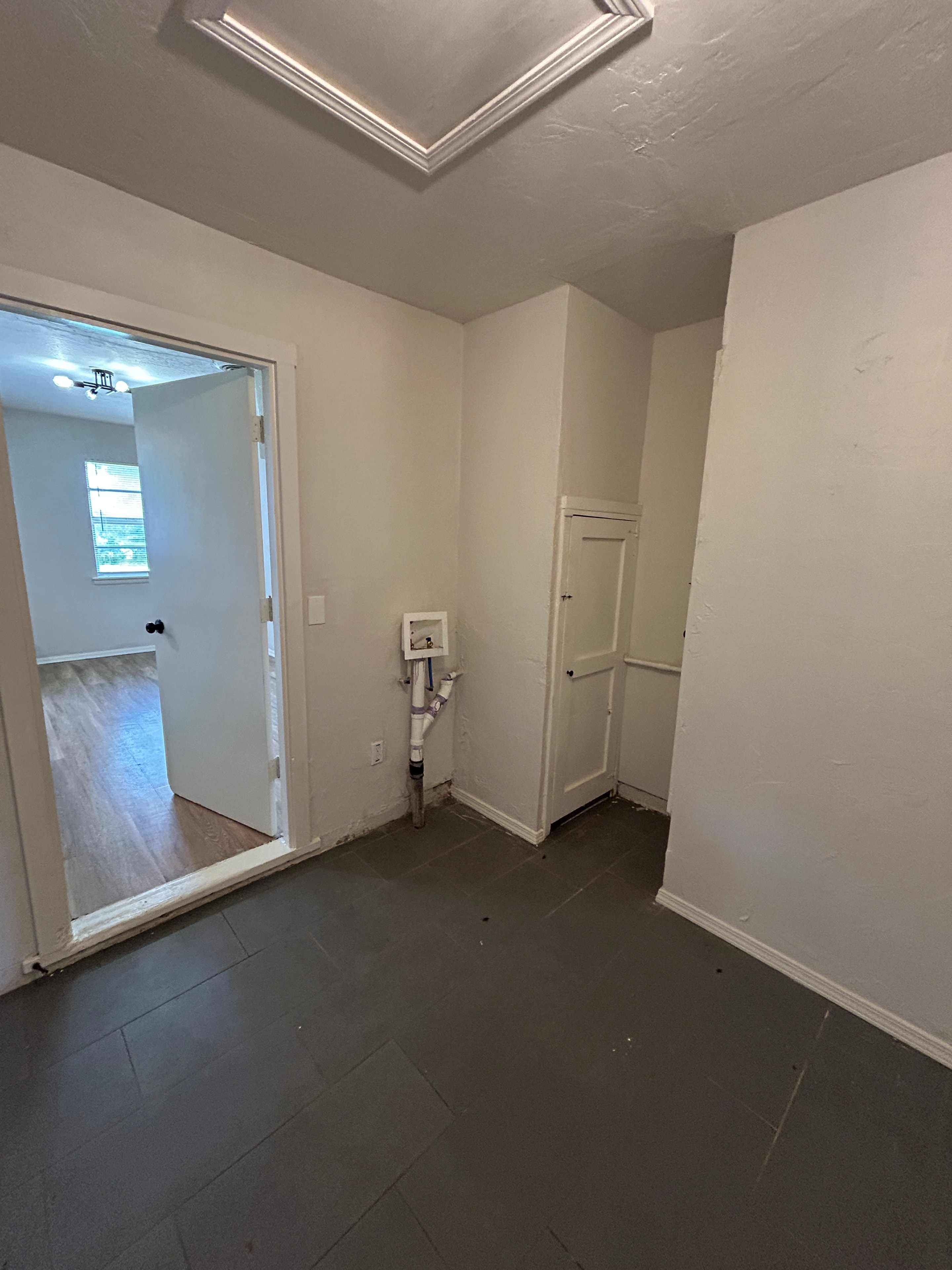 109 NE 3rd St miniatura 7