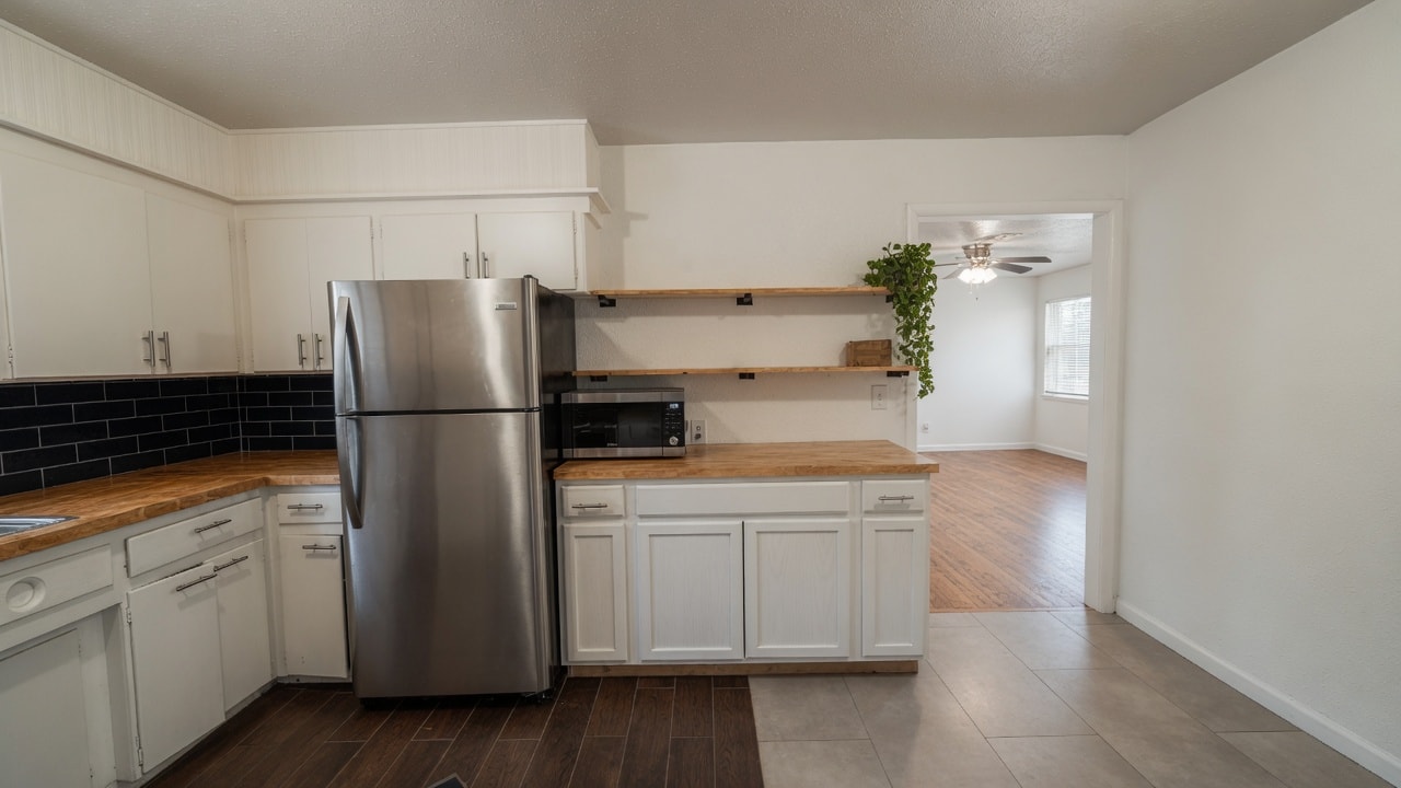 5433 S Linn Ave miniatura 6