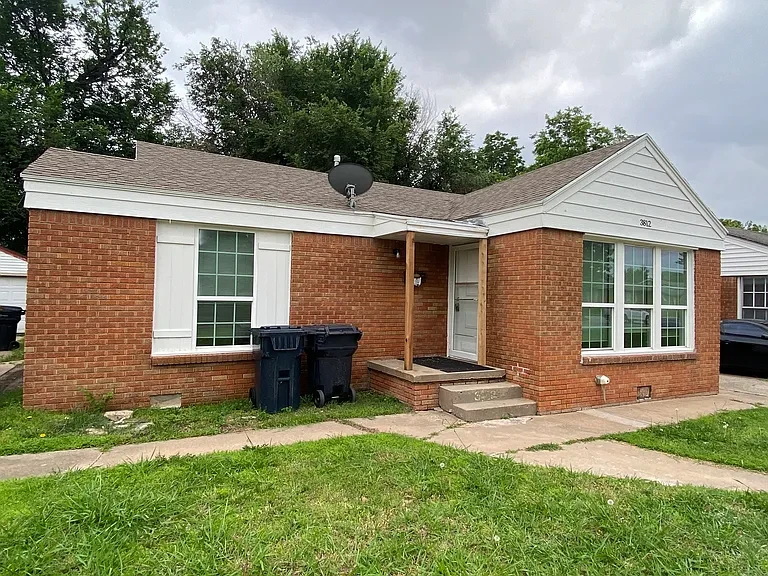 3812 NW 16th St — foto 1